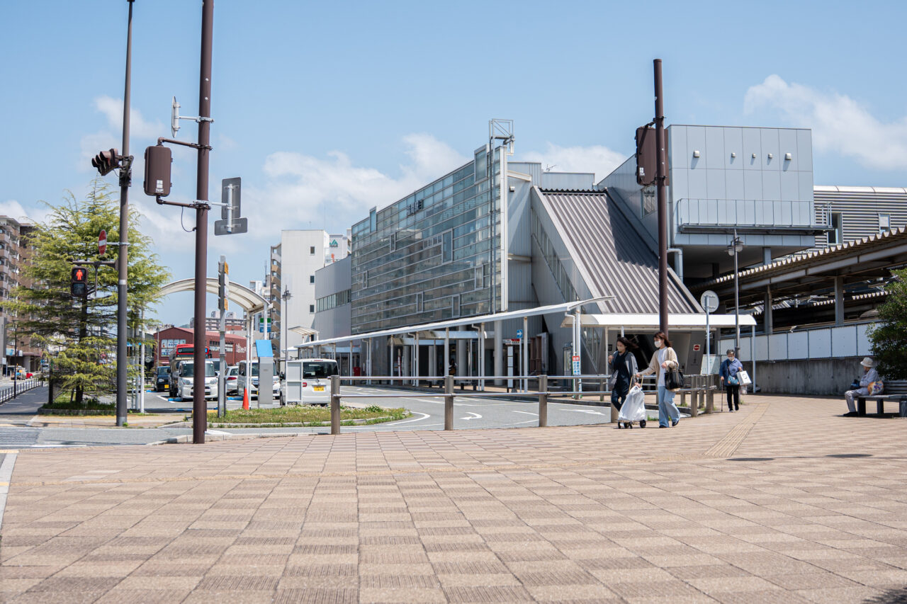施工後の福間駅前の様子